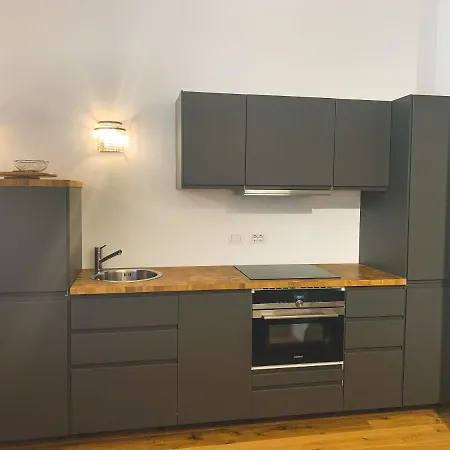 Palais Carducci Apartment